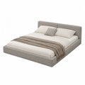 Letto matrimoniale imbottito con testiera rivestita in tessuto colore grigio chiaro struttura a piattaforma